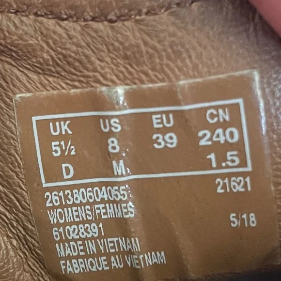 Clarks Clarkdale Arlo ankle Chelsea boot suede leather almond toe pull on work 8 - Picture 7 of 11